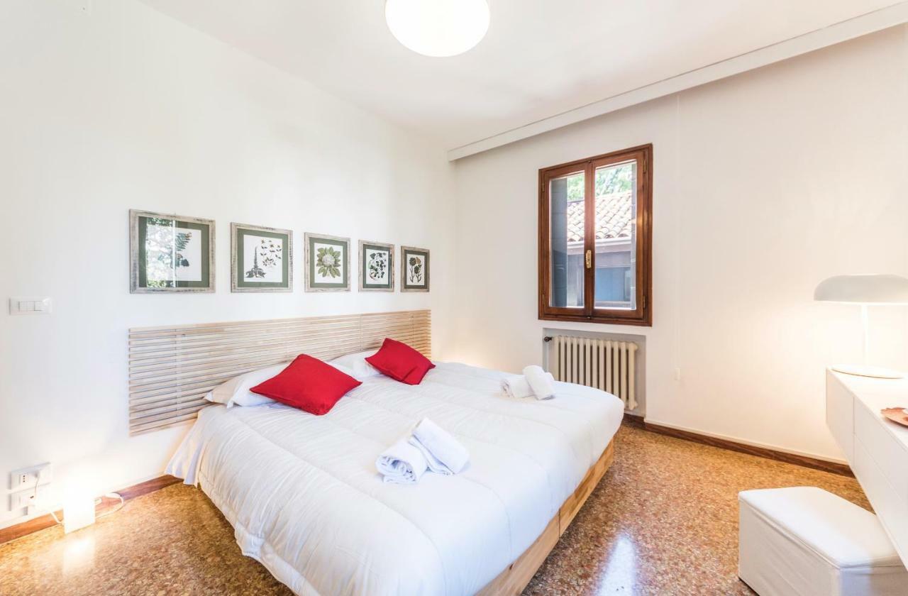 Ca' Roberta Appartement Venetië Buitenkant foto