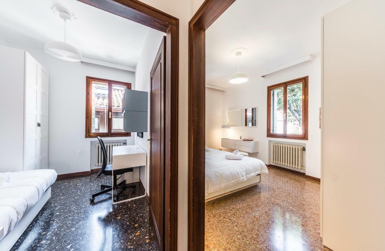 Ca' Roberta Appartement Venetië Buitenkant foto