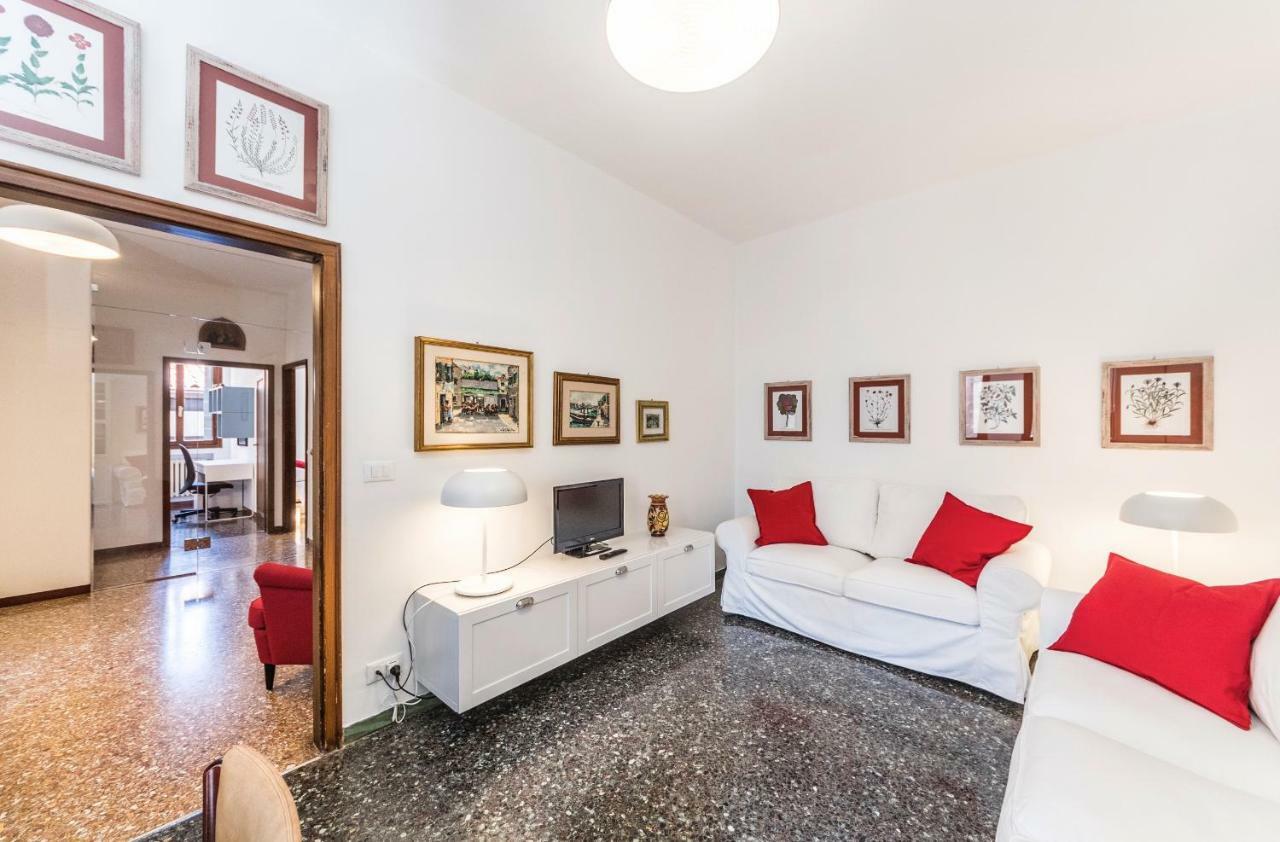 Ca' Roberta Appartement Venetië Buitenkant foto