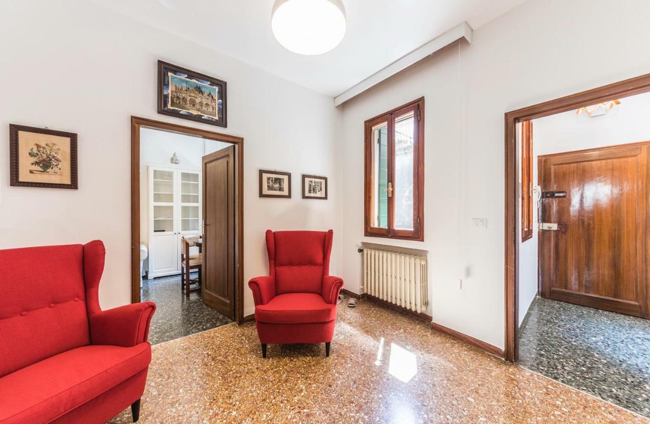 Ca' Roberta Appartement Venetië Buitenkant foto